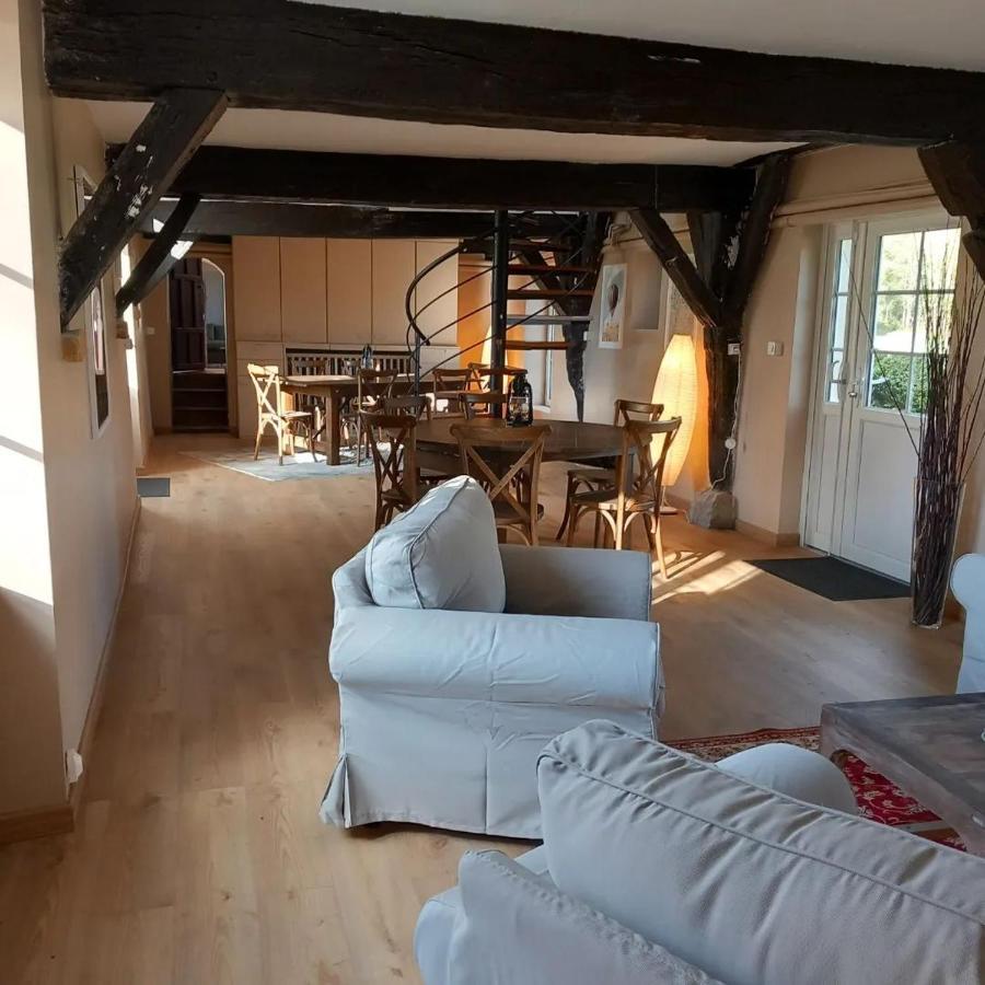 Le Manoir De Villefermoy Les Ecrennes Luaran gambar