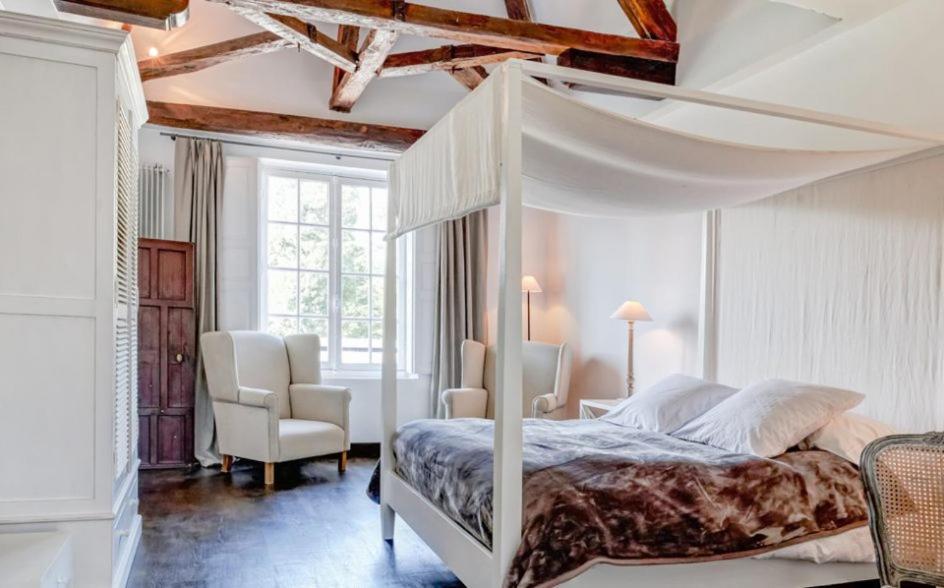 Le Manoir De Villefermoy Les Ecrennes Luaran gambar